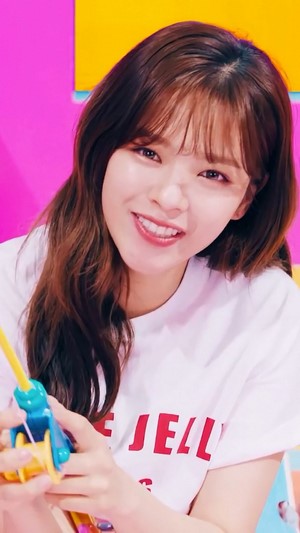 Jeongyeon from TWICE in Happy Happy music video