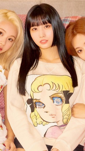 Momo, Chaeyoung, and Tzuyu from TWICE's Fancy You