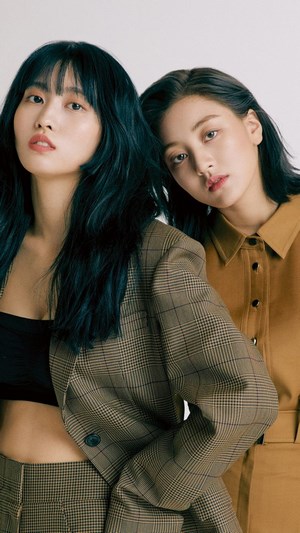 Momo and Jihyo from TWICE for Allure