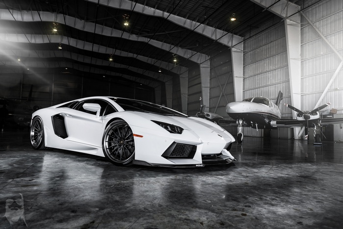 White Lamborghini Aventador LP700 in Hangar