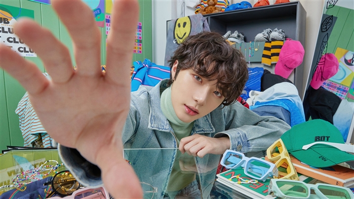 Beomgyu from Tomorrow X Together in Blue Hour 4K