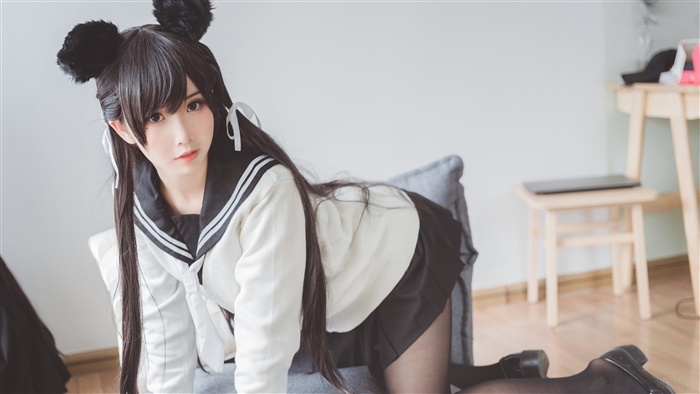 Japanese Student Girl Cosplay in Black and White 4K