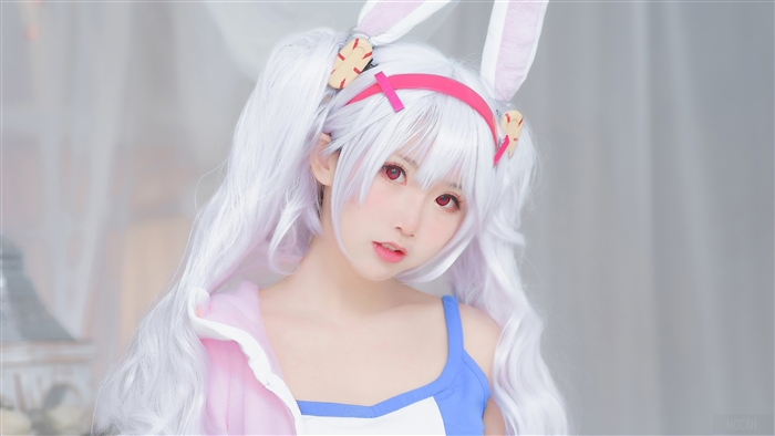 Laffey from Azur Lane in Cute Bunny Cosplay 4K