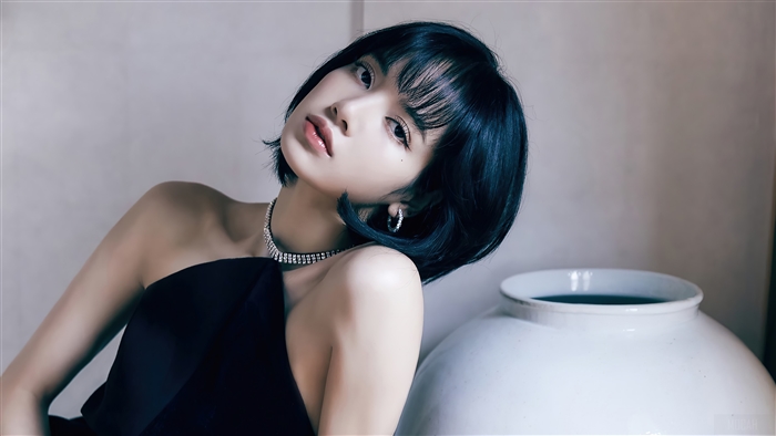 Lisa from BLACKPINK Summer Diary in Seoul 4K
