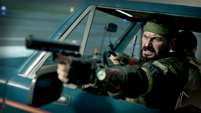 Frank Woods Aiming Pistol in Call of Duty 4K