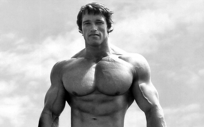 Arnold Schwarzenegger bodybuilding black and white