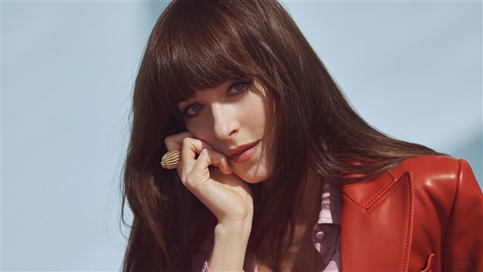 Dakota Johnson Stylish Photoshoot 4K