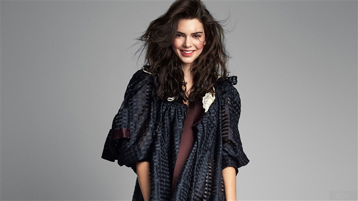 Kendall Jenner Smiling in Stylish Dark Outfit 4K