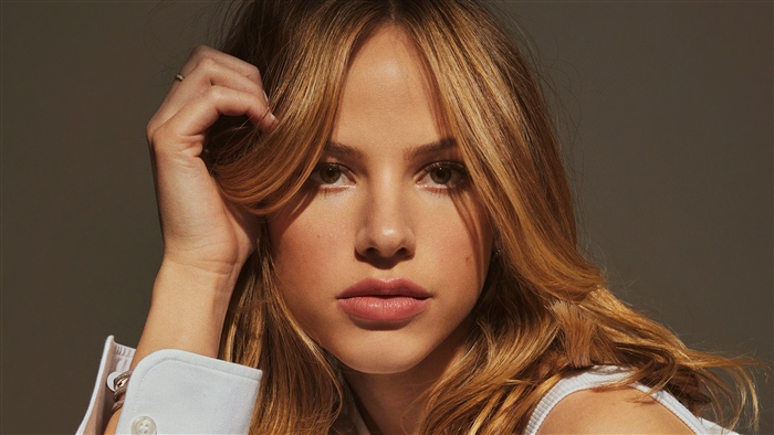 Halston Sage portrait