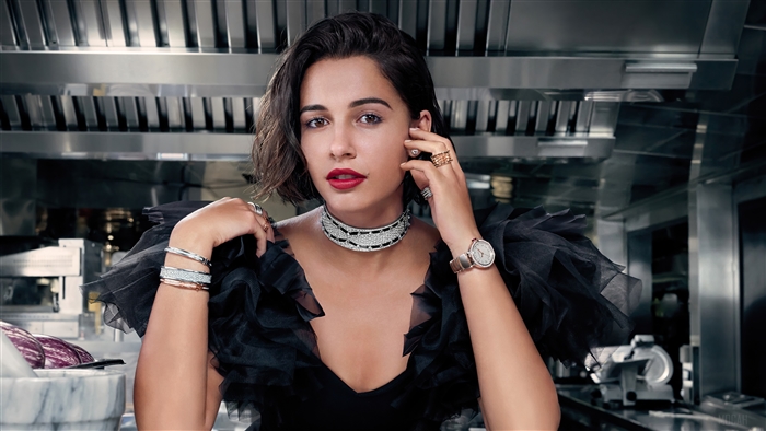 Naomi Scott in Elegant Black Dress 4K
