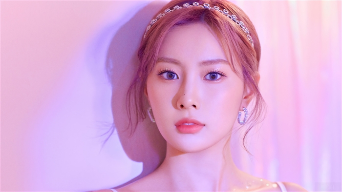 Kang Hyewon from IZONE