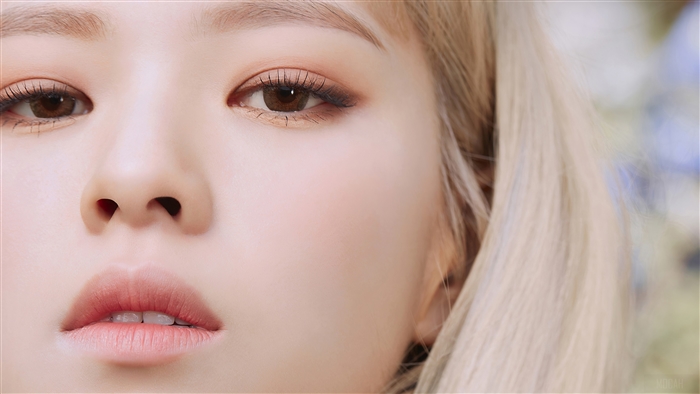 Jeongyeon from TWICE Close-Up 4K