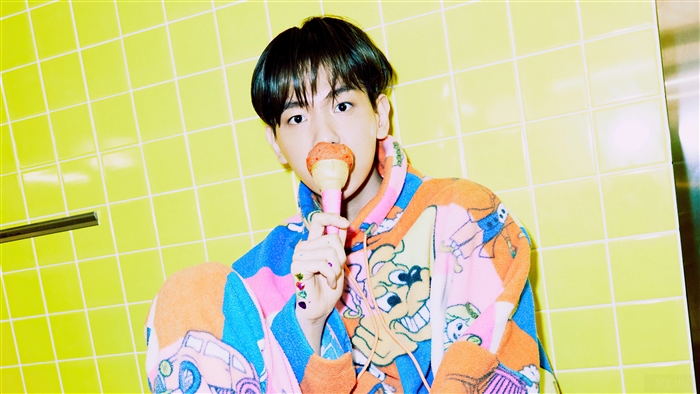 Baekhyun from K-pop holding an ice cream cone