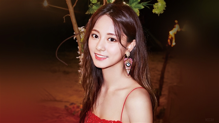Tzuyu from TWICE in Elegant Red Dress 4K