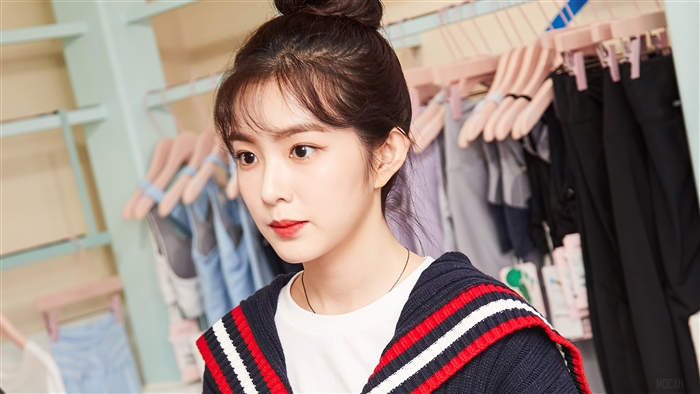 Irene from Red Velvet in 4K