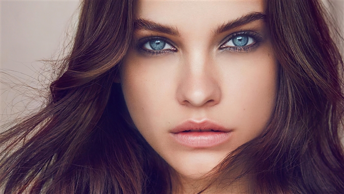 Barbara Palvin Stunning Blue Eyes Close-up 4K