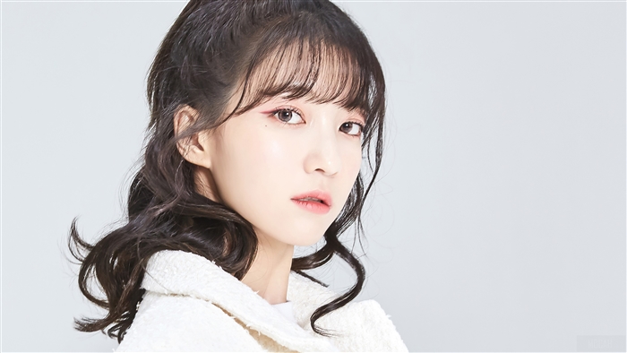Binnie from Oh My Girl 4K