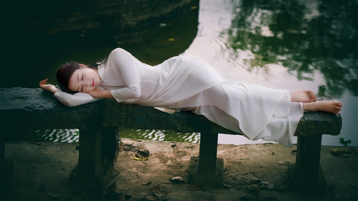 Vietnamese Woman in White Ao Dai by Pond 4K