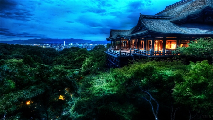 Kiyomizu-Dera Buddhist Temple in Kyoto at Night 4K