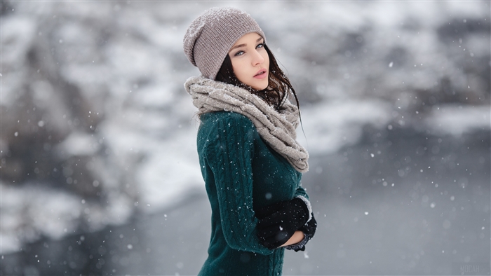 Angelina Petrova, Brunette, Hat, Model, Scarf, Snowfall, Winter, Woman ...