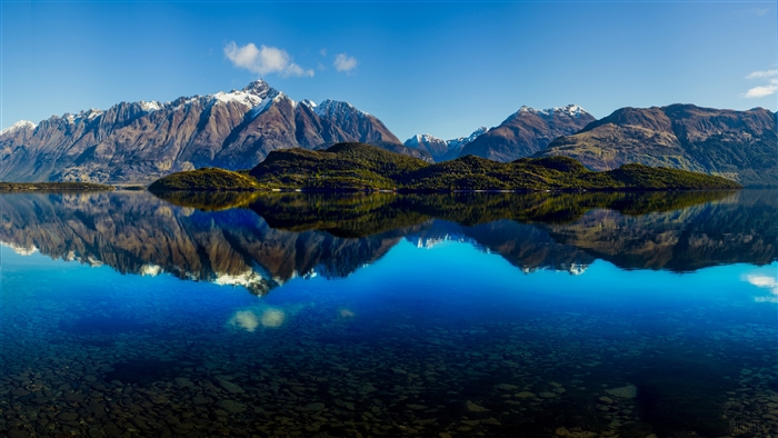 New Zealand Mountain Lake Panorama with Reflection 4K