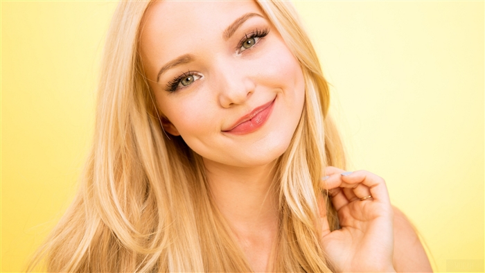 Dove Cameron 4K
