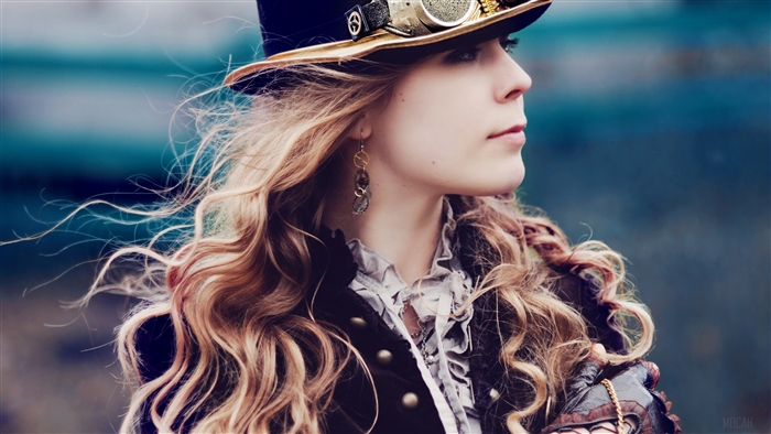 Steampunk woman with blonde hair and hat