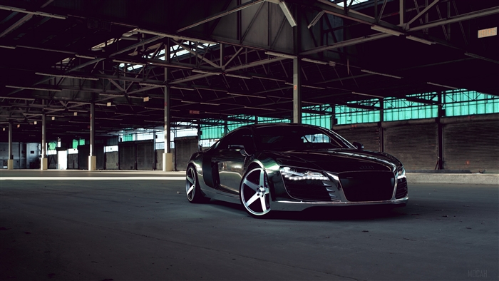 Audi R8 in a warehouse, 4K