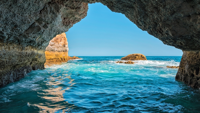 Ocean View from a Cave in Portugal 4K