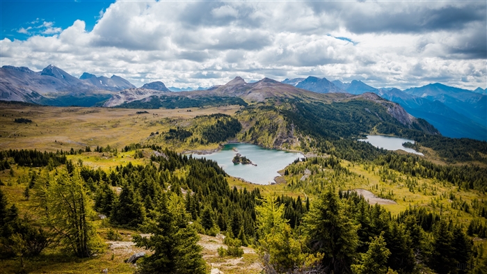 Lake and Mountains Landscape 4K