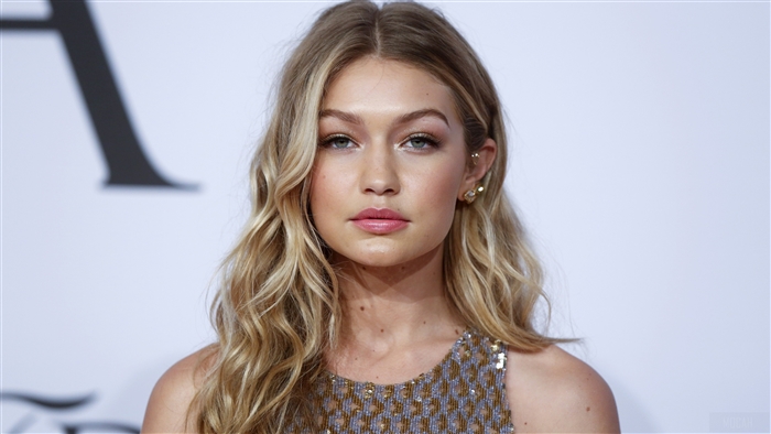 Gigi Hadid 4K