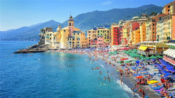 Camogli Beach and Colorful Buildings, Italy 4K
