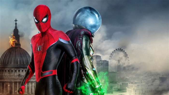 Spider-Man and Mysterio in Action 4K