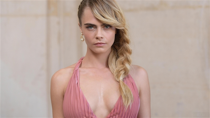 Cara Delevingne with Blonde Braid and Blue Eyes 4K
