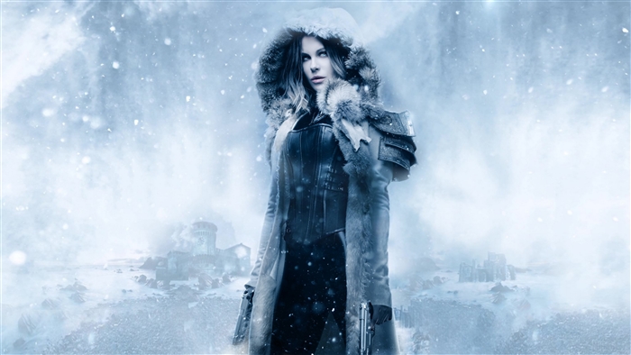 Selene in Snowy Battlefield Underworld Blood Wars 4K