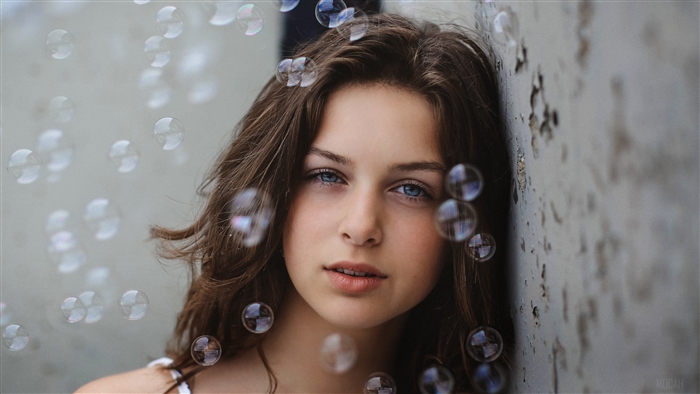 Brunette Woman with Blue Eyes and Bubbles 4k