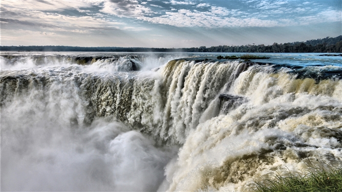 Iguazu Falls Majestic Waterfall 4K