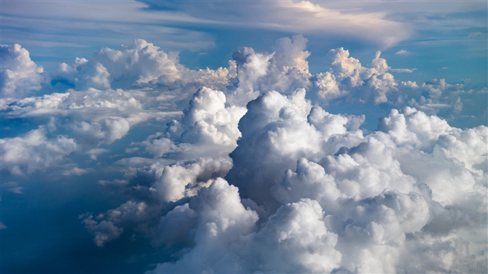 Clouds in the Sky 4K