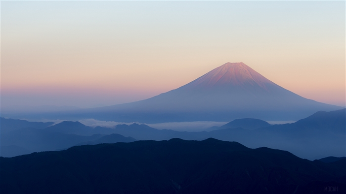 Mount Fuji at Dawn with Soft Pastel Sky 4K