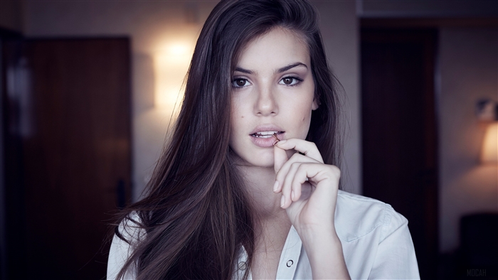 Camila Queiroz Close-Up Portrait 4K