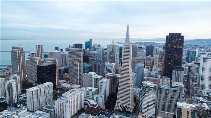 San Francisco Cityscape with Transamerica Pyramid 4K