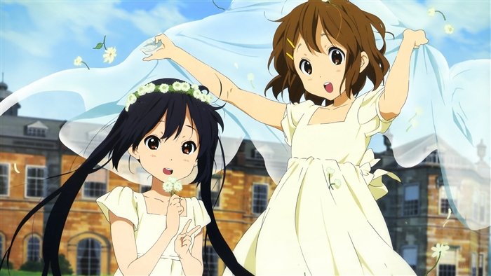 Yui and Azusa from K-On! in white dresses