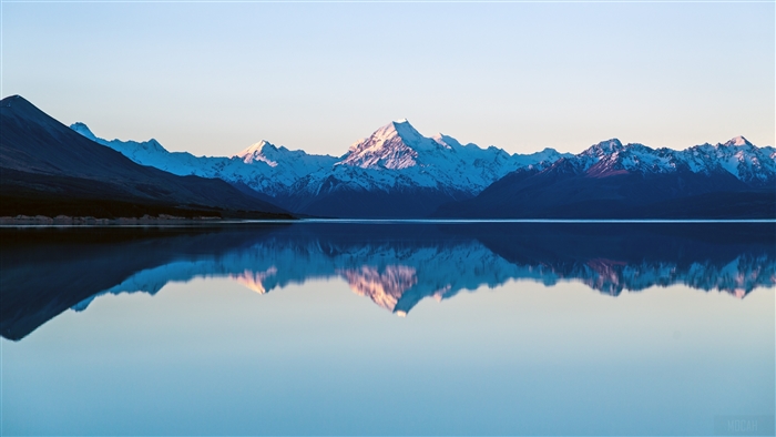 Lake Pukaki with Mount Cook reflection, New Zealand 4K