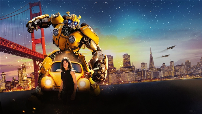 Bumblebee and Hailee Steinfeld in San Francisco 4K