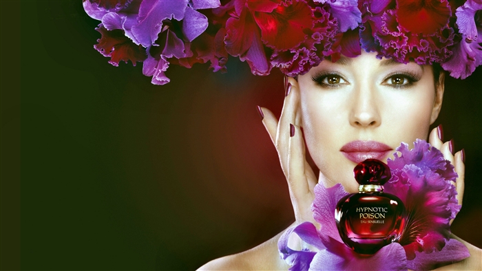 Monica Bellucci with Hypnotic Poison Eau Sensuelle Perfume