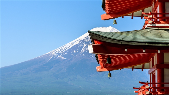 Pagoda with Mount Fuji in Japan 4K
