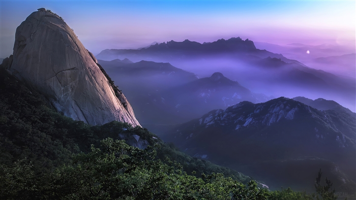 Mountain Peaks in Purple Mist 4K