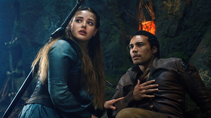 Nimue and Arthur from Cursed 4K