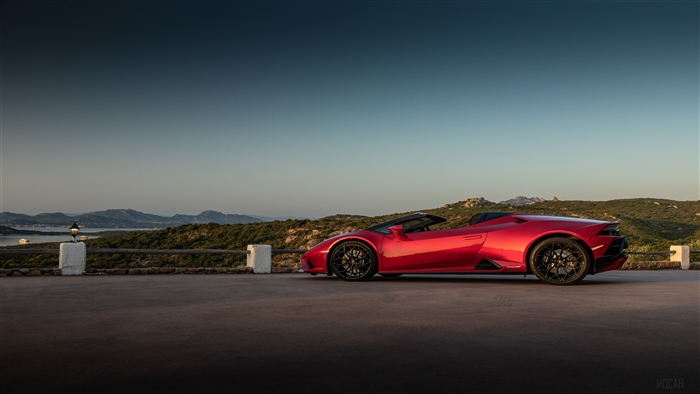 Red Lamborghini Huracan EVO RWD Spyder 4K