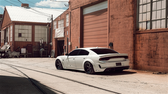 White Dodge Hellcat Widebody Velgen KC 4K